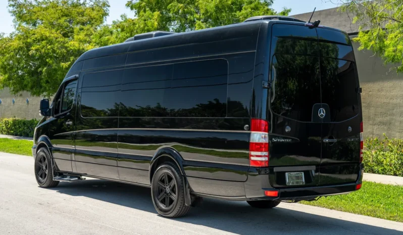 
								2012 Mercedes-Benz Sprinter 2500 Executive Coach full									