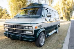 
										1995 Chevrolet G20 Conversion Van full									