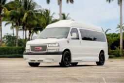 
										2013 GMC Savana G2500 Explorer Conversion Van full									