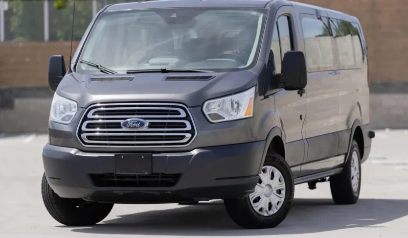 
								2016 Ford Transit 350 XLT 15-Passenger Wagon full									