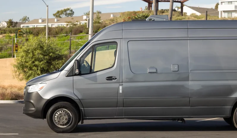 
								2021 Mercedes-Benz Sprinter 4500 Mobile Kitchen full									