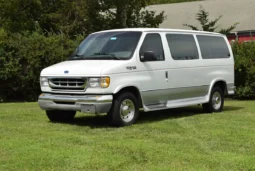 
										1997 Ford E-350 Club Wagon Chateau 7.3L Power Stroke full									