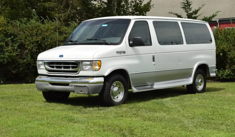 
								1997 Ford E-350 Club Wagon Chateau 7.3L Power Stroke full									