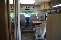 
										2001 Winnebago Rialta Volkswagen EuroVan full									
