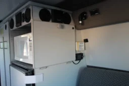 
										1998 Ford Econoline E-250 Sportsmobile Camper full									