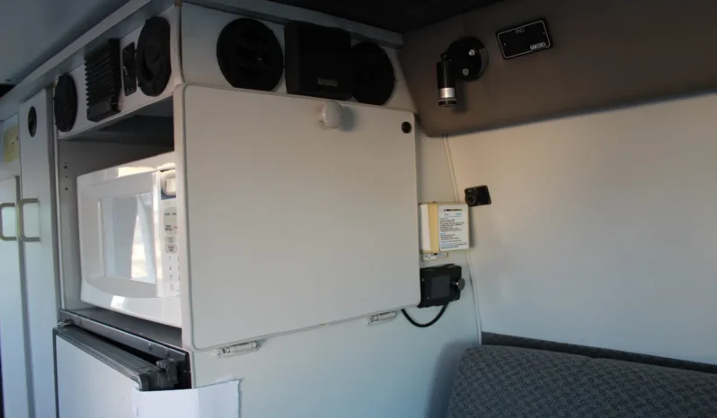 
								1998 Ford Econoline E-250 Sportsmobile Camper full									