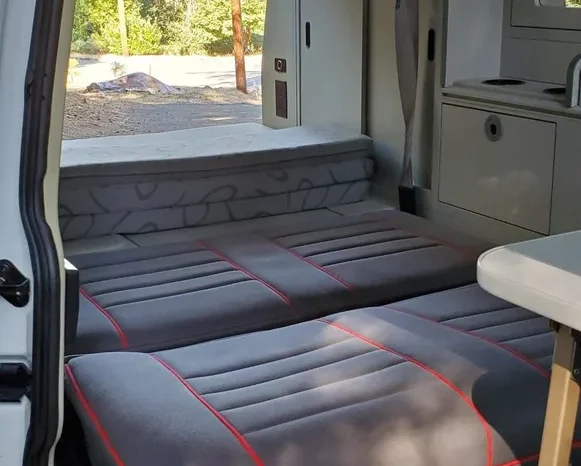 
								2002 Volkswagen Eurovan Camper full									