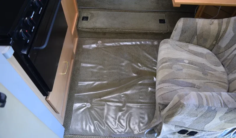 
								2001 Winnebago Rialta Volkswagen EuroVan full									