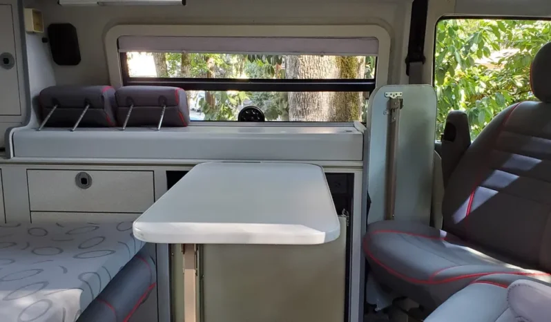 
								2002 Volkswagen Eurovan Camper full									