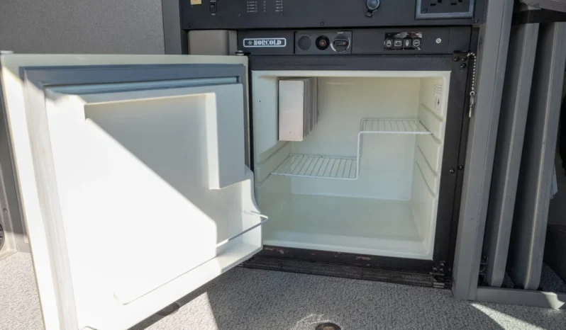 
								1997 Volkswagen EuroVan Winnebago Industries Camper full									
