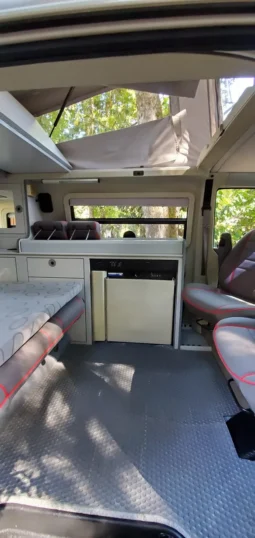 
										2002 Volkswagen Eurovan Camper full									