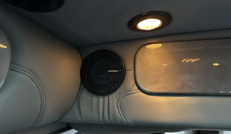 
								2008 GMC Savana 1500 AWD Conversion Van full									