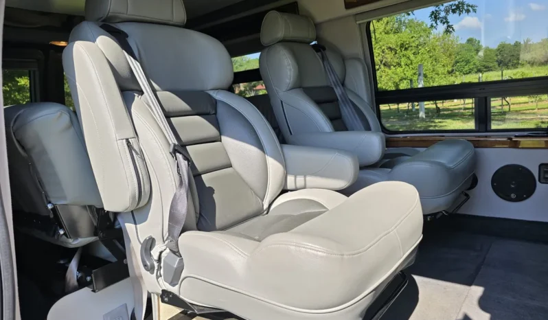 
								2013 Ford E-350 Quigley 4×4 Conversion full									