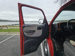 
										2001 Dodge Ram 1500 DMC Conversion Van full									