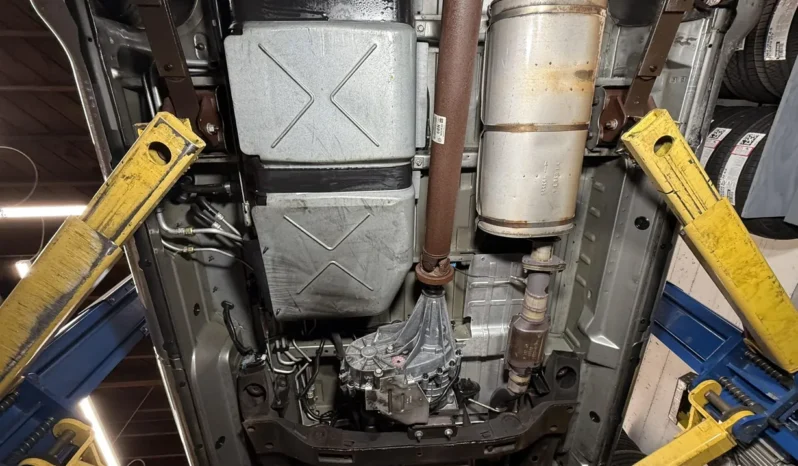 
								2003 Chevrolet Astro AWD full									