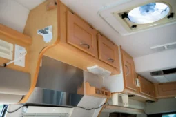 
										2006 Pleasure-Way Lexor-TS Motorhome full									