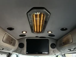 
										2008 GMC Savana 1500 AWD Conversion Van full									