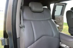 
										2004 GMC Savana 1500 Explorer Limited S Conversion Van full									