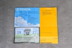
										2004 Toyota Sienna XLE full									