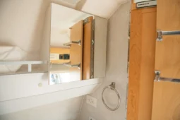 
										2006 Pleasure-Way Lexor-TS Motorhome full									