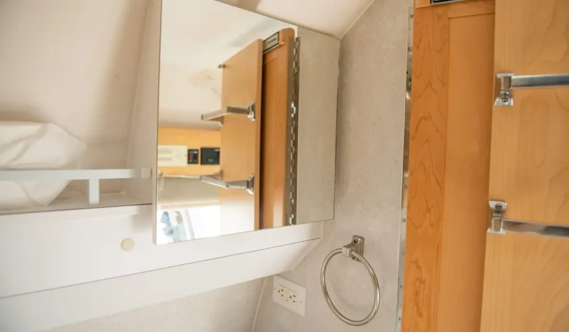 
								2006 Pleasure-Way Lexor-TS Motorhome full									
