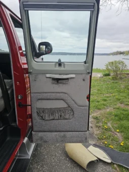 
										2001 Dodge Ram 1500 DMC Conversion Van full									