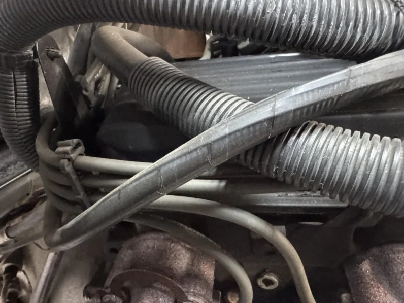 
								1991 GMC Vandura 2500 Starcraft Conversion Van full									