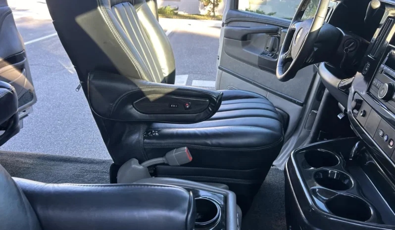 
								2013 Chevrolet Express Explorer Limited SE Conversion Van full									