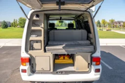 
										1997 Volkswagen EuroVan Winnebago Industries Camper full									