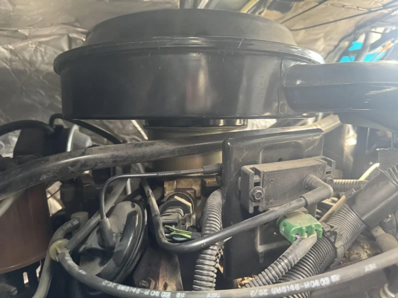 
								1991 GMC Vandura 2500 Starcraft Conversion Van full									