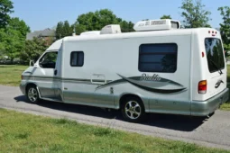 
										2001 Winnebago Rialta Volkswagen EuroVan full									