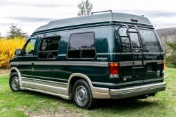 
										1994 Ford E-150 Econoline Starcraft Conversion Van full									
