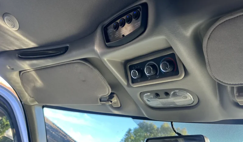 
								2013 Chevrolet Express Explorer Limited SE Conversion Van full									