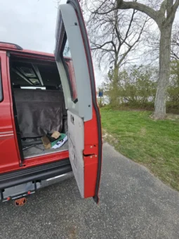 
										2001 Dodge Ram 1500 DMC Conversion Van full									