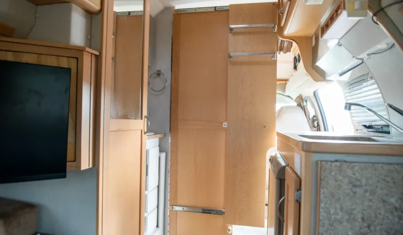 
								2006 Pleasure-Way Lexor-TS Motorhome full									