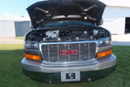 
										2004 GMC Savana 1500 Explorer Limited S Conversion Van full									