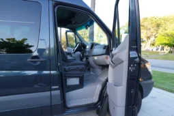 
										2013 Mercedes-Benz Sprinter 2500 Camper Conversion full									