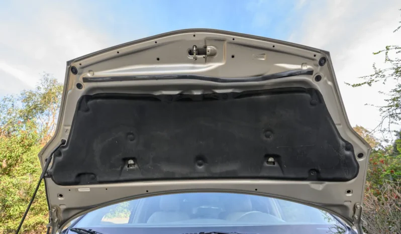 
								2004 Toyota Sienna XLE full									