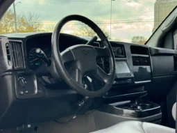 
										2006 Chevrolet Express Southern Comfort Conversion Van full									