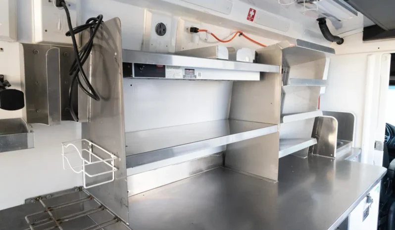 
								2021 Mercedes-Benz Sprinter 4500 Mobile Kitchen full									
