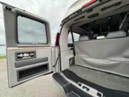 
										2006 Chevrolet Express Southern Comfort Conversion Van full									