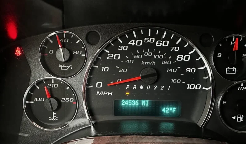 
								2008 GMC Savana 1500 AWD Conversion Van full									