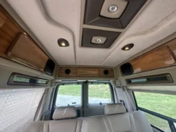 
										2002 Chevrolet Express G1500 Sherrod Conversion Van full									