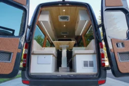 
										2013 Mercedes-Benz Sprinter 2500 Camper Conversion full									