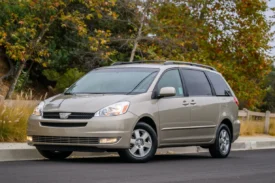 2004 Toyota Sienna XLE
