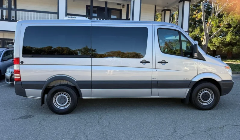 
								2013 Mercedes-Benz Sprinter 2500 full									