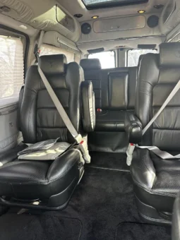 
										2008 GMC Savana 1500 AWD Conversion Van full									