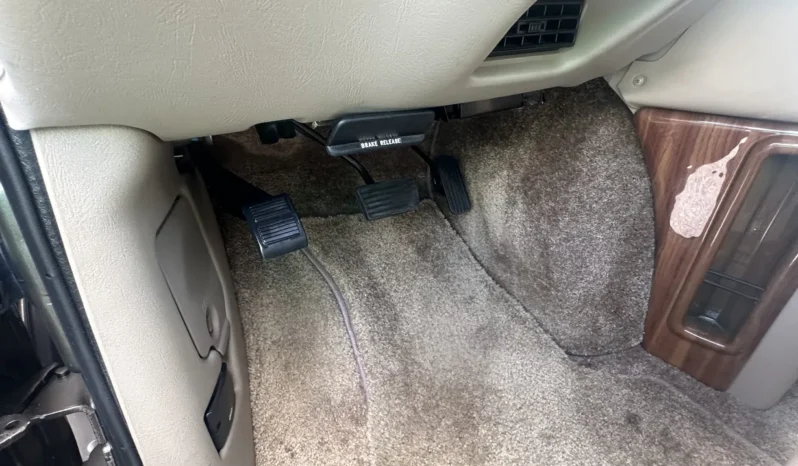 
								2002 Chevrolet Express G1500 Sherrod Conversion Van full									