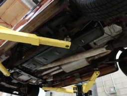 
										1998 Chevrolet Express Rocky Ridge Conversion Van full									