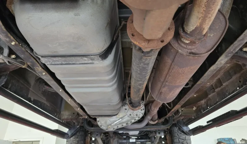 
								2013 Ford E-350 Quigley 4×4 Conversion full									